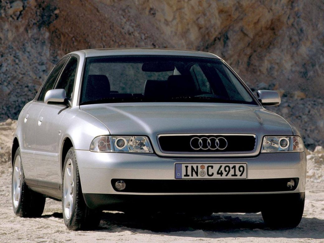Audi A4 I (B5) Седан 1995—2001