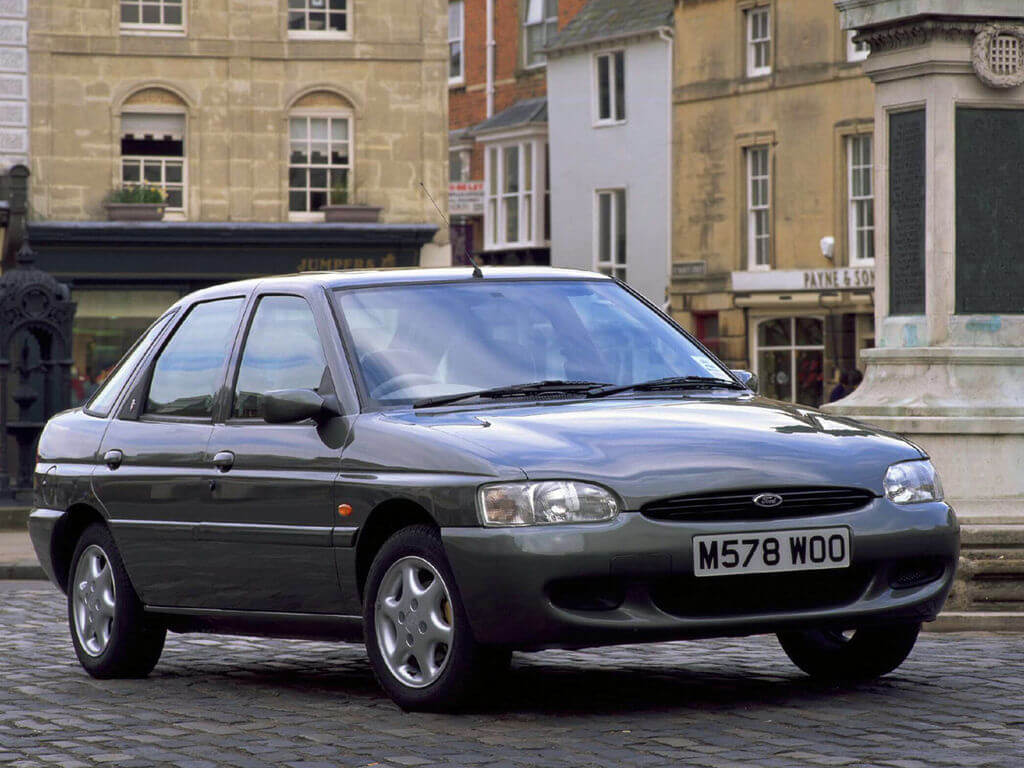 Ford escort. Форд эскорт. 1996 5 Поколение. Ford x Cord. Ford хэтчбек 1996. Ford хэтчбек 1995.