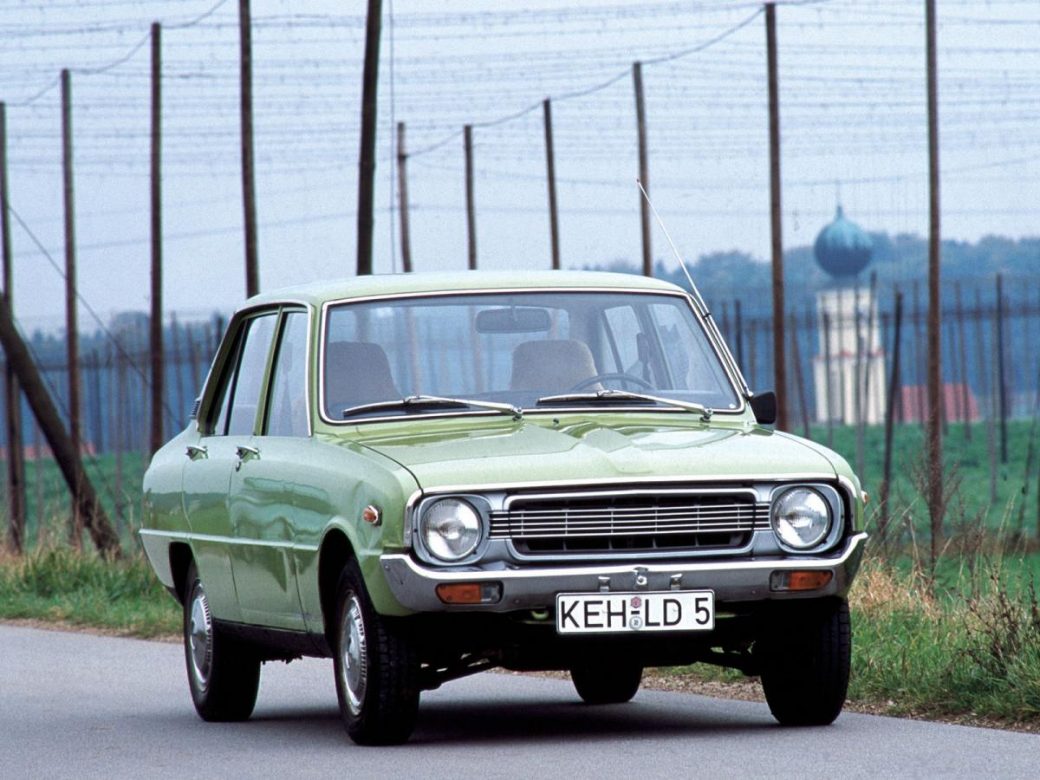 Mazda 1000 1964—1972