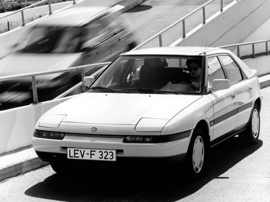 Mazda 323 IV (BG) Хэтчбек 5 дв. 1989—1995