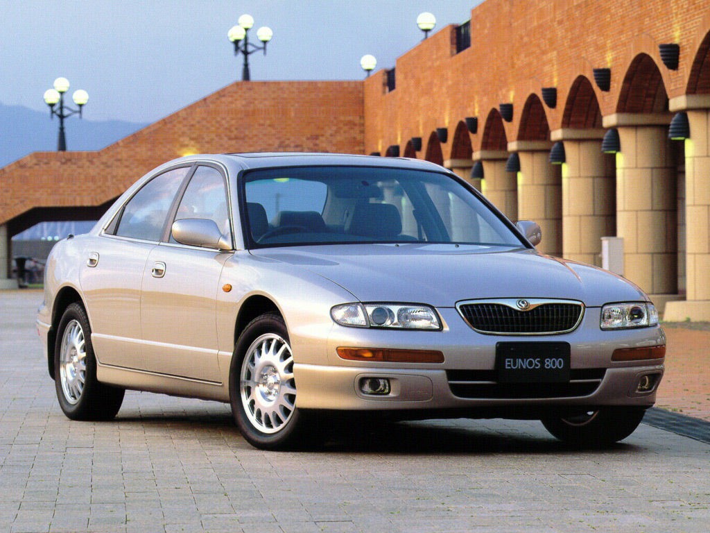 Mazda Eunos 800 1993—1996