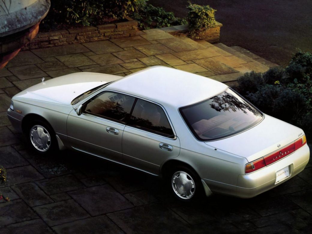 Nissan Laurel VII (C34) Седан 1993—1997