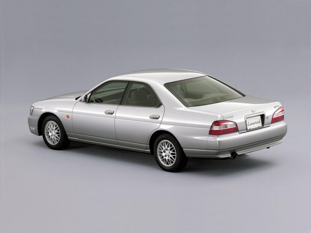Nissan Laurel VIII (C35) Седан 1997—2002