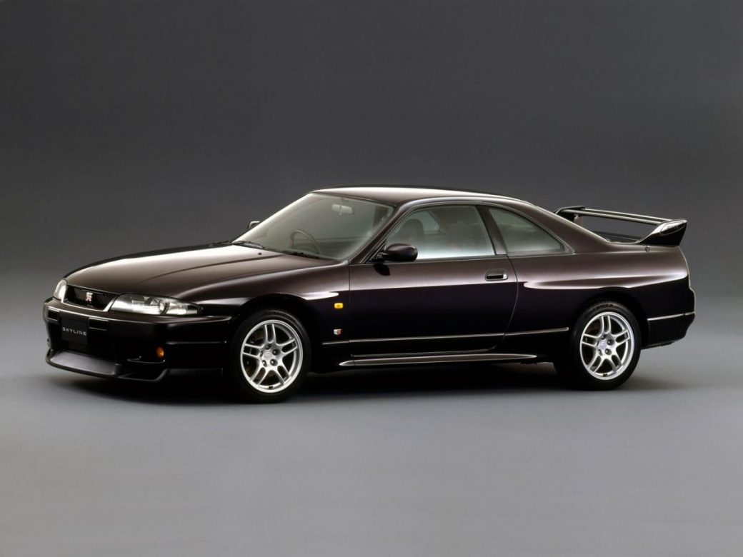 Nissan Skyline IX (R33) Купе 1993—1998