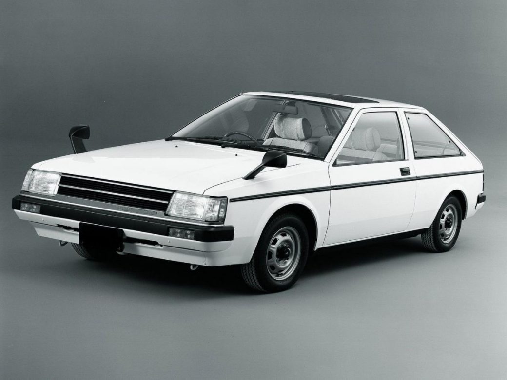 Nissan Stanza I (T11) Хэтчбек 5 дв. 1981—1985