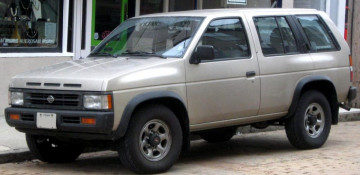 Nissan Pathfinder I Внедорожник 5 дв. 1986—1997