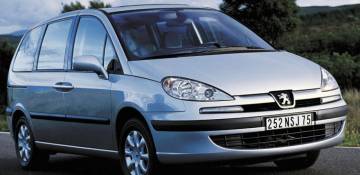 Peugeot 807 2002—2008
