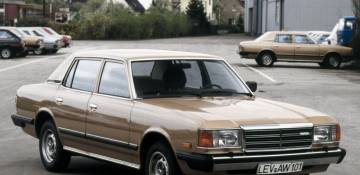 Mazda 929 I (LA) Седан 1979—1986