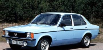 Opel Kadett C Седан 1973—1979